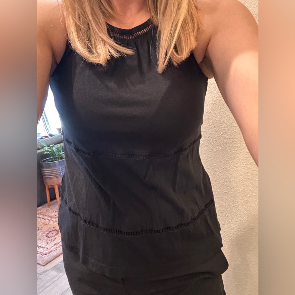 2/$10 or 3/$12 ❤️ Old Navy Black Crochet-Trim Tank Top - Picture 10 of 10